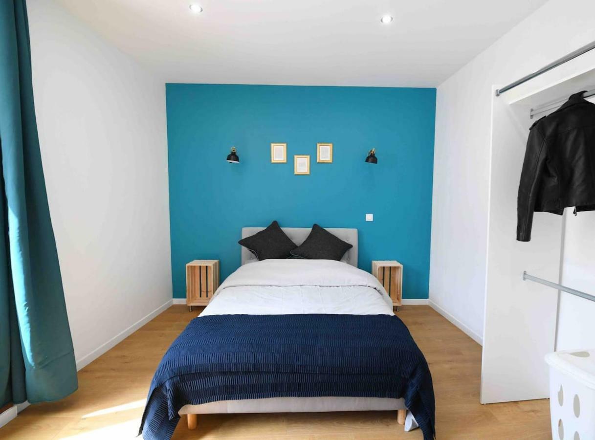 An Authentic Experience With In The Center Appartement *